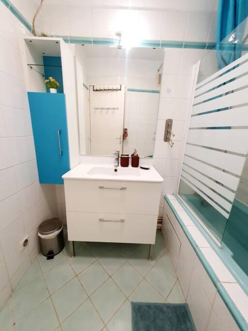 Appartement Avec 3 Chambres 80M2 Plein Sud مارينيان المظهر الخارجي الصورة