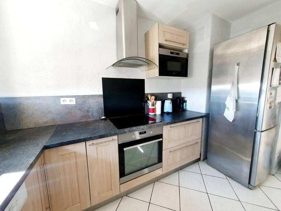 Appartement Avec 3 Chambres 80M2 Plein Sud مارينيان المظهر الخارجي الصورة